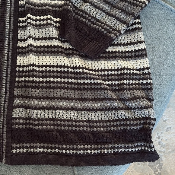 Charter Club Women’s Black and Silver Striped Cardigan - Size XL - Picture 5 of 9